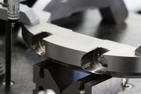 Precision Engineering for F1 – CNC Machining for F1 